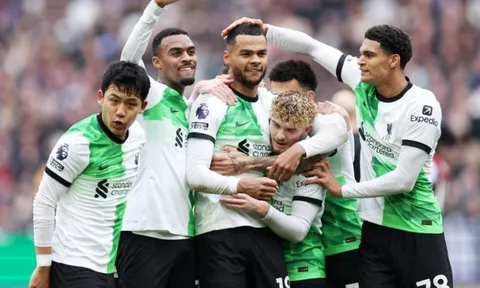 Salah và Klopp xích mích, ngày tàn của Liverpool