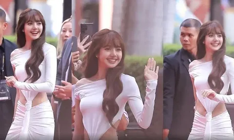 Clip hơn 3 triệu lượt xem ghi lại khoảnh khắc Lisa xuất hiện với diện mạo gây chú ý
