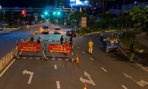 Chủ tịch UBND Nguyễn Thành Phong: TP.HCM có thể kéo dài giãn cách theo chỉ thị 16 thêm 2 tuần sau ngày 1/8