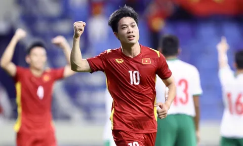 Tuyển Việt Nam vs Saudi Arabia: Công Phượng đá chính