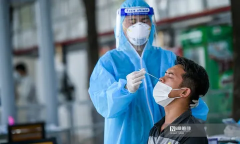 Bộ Y tế đề xuất F0, F1 có thể đi làm trong thời gian cách ly