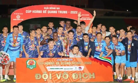 CLB HAGL vô địch Cúp Hoàng đế Quang Trung: Kiatisak quá giỏi!