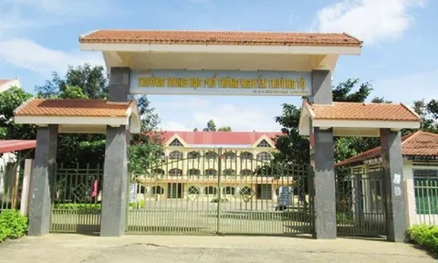 Đắk Lắk: Phân công học sinh cấp 3 trực Tết 9 ngày, Hiệu trưởng nói gì?