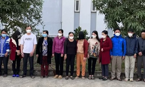 Triệt phá đường dây đánh bạc 200 tỷ đồng do nhiều "quý bà" cầm đầu