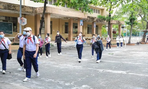 Đồng Nai: 19 trường trên địa bàn chuyển sang học trực tuyến