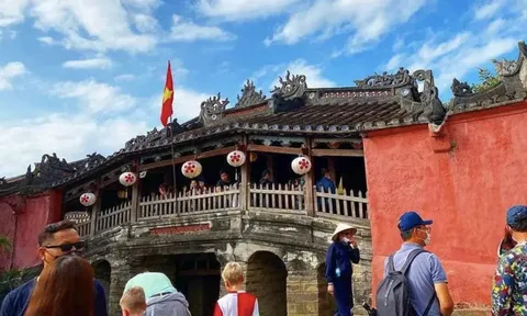 Chuyên gia Nhật Bản hỗ trợ tu bổ di tích Chùa Cầu ở Tp.Hội An