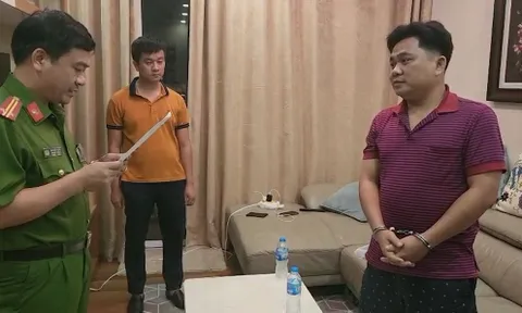 Nhóm đối tượng “hô biến” hàng triệu lít xăng giả như thế nào?