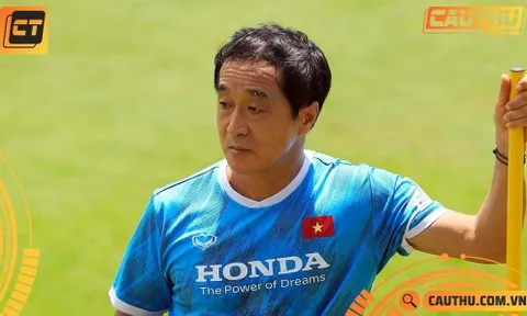 Trợ lý Lee Young Jin tiết lộ lý do sốc từ chối dẫn dắt U23 Việt Nam