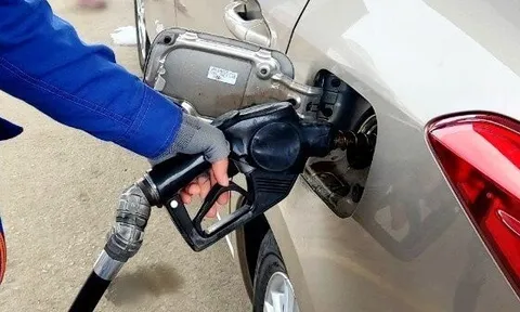 Giá xăng trong nước sẽ tiếp tục giảm mạnh vào ngày 21/7?