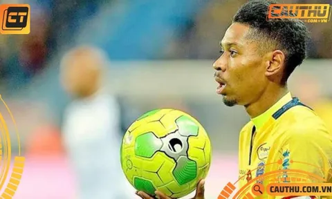 Hậu vệ gốc Việt Jason Pendant Quang Vinh gia nhập Ligue 2, đối đầu Quang Hải