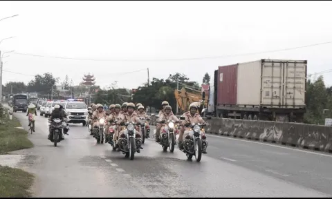 Khánh Hòa: Phòng CSGT ra quân xử lý triệt để xe quá khổ, quá tải