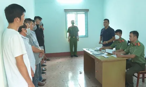 Triệt phá đường dây cá độ bóng đá, giao dịch mỗi tháng hơn 40 tỷ đồng