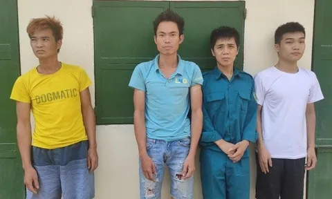 Bắt nhóm đối tượng đánh bạc hàng chục tỷ đồng trên mạng