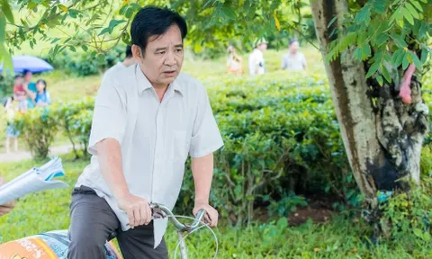 Nghệ sĩ Quang Tèo: "Tôi không bao giờ hét giá cát - xê khi diễn"