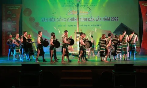 Gần 500 nghệ nhân tham gia Liên hoan văn hóa cồng chiêng lần thứ II
