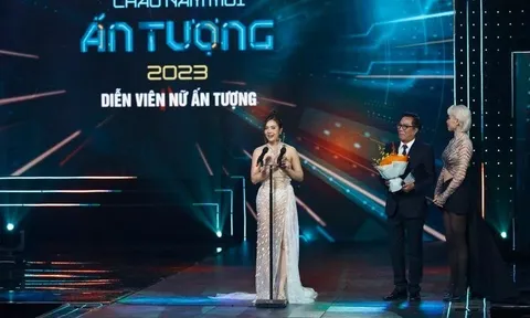 Huyền Lizzie bật khóc, giành giải diễn viên ấn tượng ở VTV Awards 2022