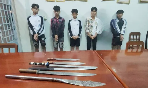 Kiên Giang: Bắt 5 đối tượng dùng hung khí gây náo loạn ngày đầu năm