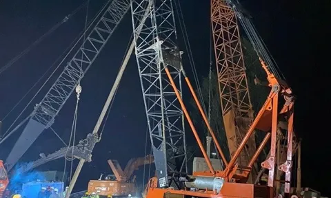 Búa rung 180kW đã đến công trường cứu hộ bé trai lọt vào trụ bê tông