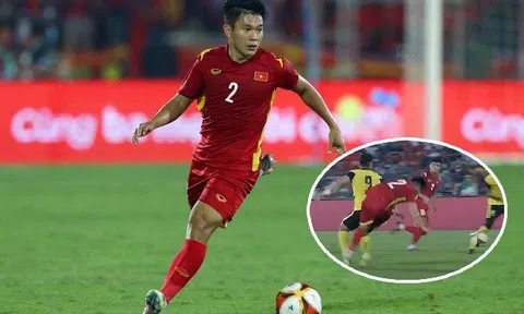 Bị U23 Malaysia đá xấu, Văn Xuân nghi chấn thương nặng vùng dây chằng