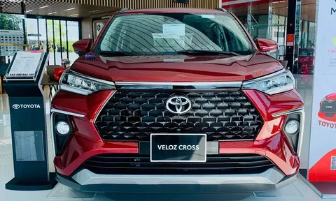 Toyota Veloz hạ giá kỷ lục chỉ còn hơn 600 triệu đồng vì tồn kho