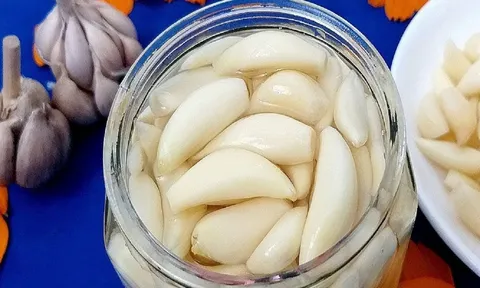 Thực hư việc ăn tỏi chống được ung thư, lợi ích của tỏi có 'thần thánh' như lời đồn?
