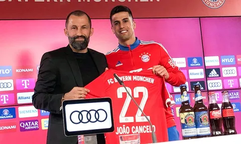 Rõ khả năng Bayern Munich mua đứt Cancelo từ Man City