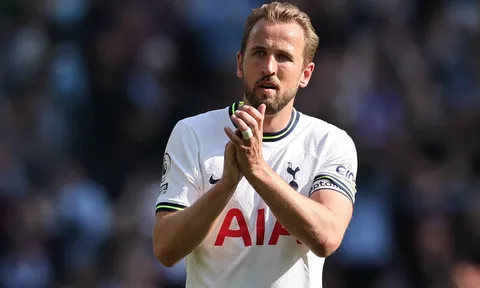 Ai đó hãy cứu lấy Harry Kane?