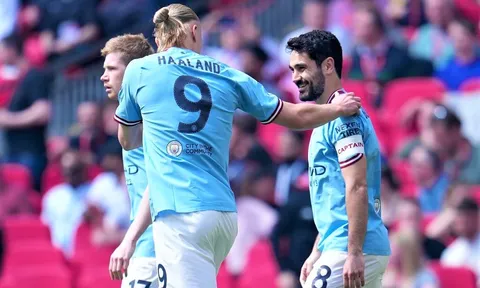 Nhấm chìm MU tại FA Cup, người hùng Man City lên tiếng luôn về tương lai