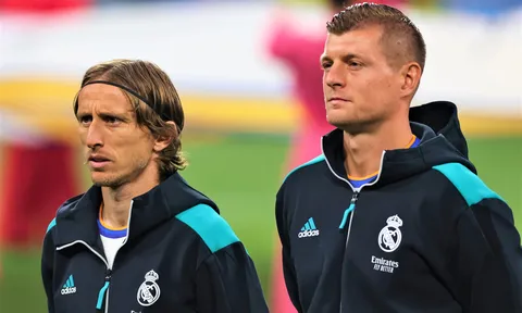 Sau Benzema, thêm một huyền thoại nữa sẽ rời Real Madrid?