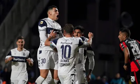 Nhận định, dự đoán Gimnasia vs CA Huracan, 06h30 ngày 14/06/2023