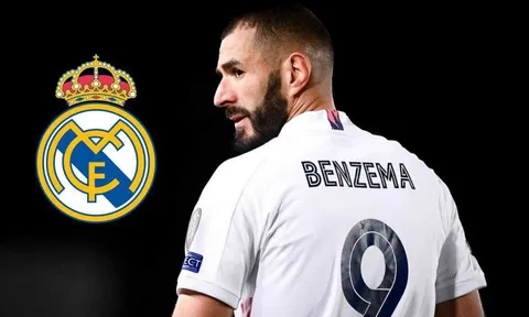 Đến Ả Rập, Benzema bất ngờ có hành động gây tranh cãi với Real Madrid