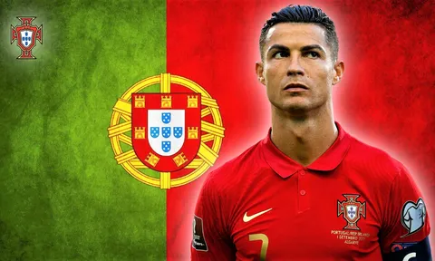Khẳng định sự vĩ đại, Ronaldo báo tin không thể vui hơn tới NHM