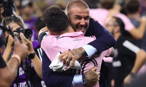 Phục vụ Messi, Beckham mua luôn 'thánh chuyền bóng' hay nhất thế giới?