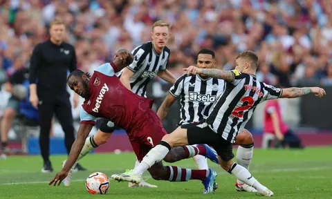 Ăn miếng trả miếng, West Ham cùng Newcastle tạo ra trận cầu 4 bàn