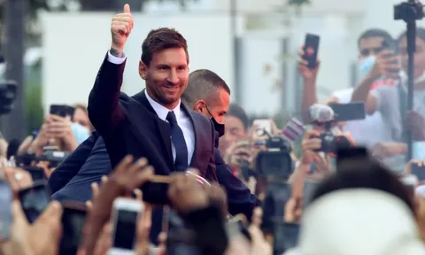 Loại Barca và Argentina, Messi được bến đỗ 'hot' nhất chốt chiêu mộ