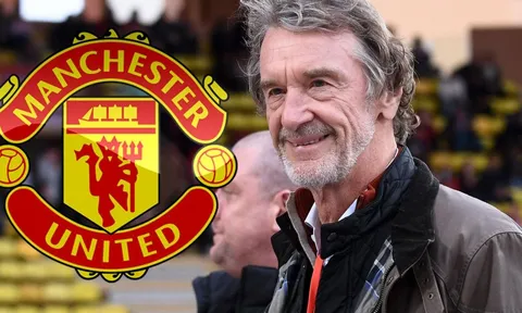 Chuyển nhượng MU 10/11: Jim Ratcliffe chọn HLV siêu hạng thay Ten Hag, đàm phán bán Bruno Fernandes?