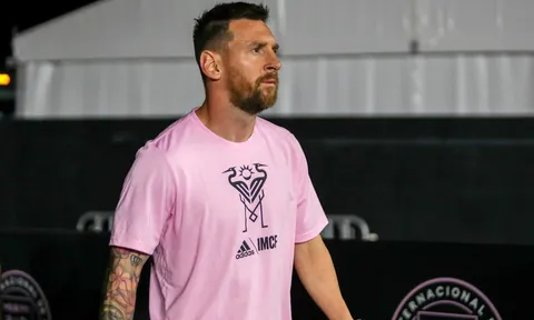 Messi khiến tất cả tại Inter Miami phải thót tim