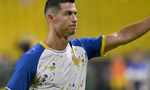 Ronaldo sắp có động đội mới là 'cận vệ Hoàng gia' tại Al Nassr