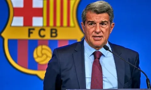 Lộ diện HLV đầu tiên Barca liên hệ để thay thế Xavi