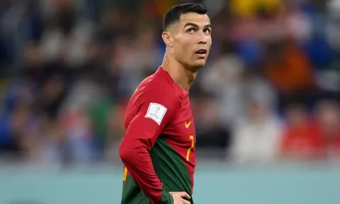 CLB vĩ đại châu Âu hối hận khi ký hợp đồng với Ronaldo?