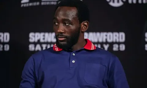 Terence Crawford gặp khó trong việc tìm kiếm đối thủ mới