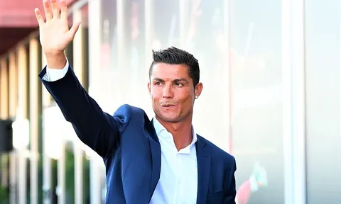 Tin chuyển nhượng 7/3: Lộ bến đỗ cuối cùng của Ronaldo, MU xác định cái tên thay Ten Hag