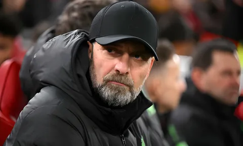 HLV Jurgen Klopp: 'Anh ấy là người khiến tôi lo lắng'