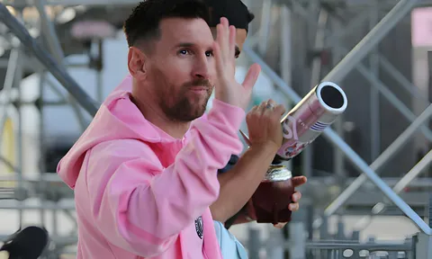 XÁC NHẬN: Messi đứng số một thế giới với đẳng cấp không thể chối cãi
