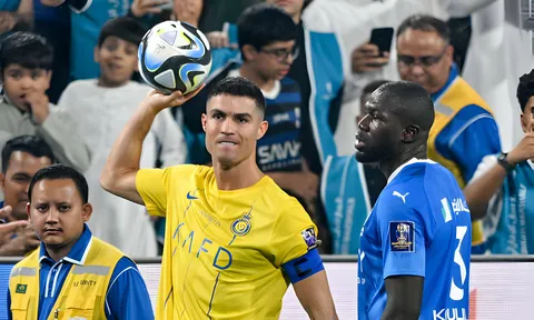 Ronaldo có động thái đầu tiên sau 'scandal' tại Ả Rập Saudi