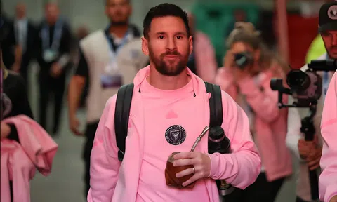 Đang thăng hoa tại MLS, Messi chính thức ký hợp đồng 170 tỷ USD