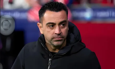 Xavi cân nhắc động thái 'ngã ngửa' sau khi tuyên bố rời Barca