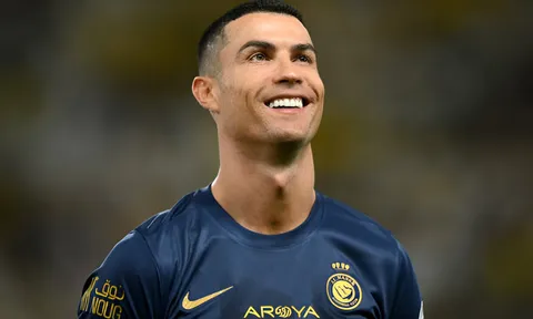 Ronaldo trở lại, Al Nassr giành chiến thắng nghẹt thở