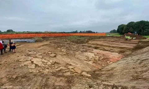 Tìm thấy kho báu khổng lồ chưa từng thấy trong lịch sử, đi sâu vào bên trong phát hiện ra nhiều bí mật bị che giấu