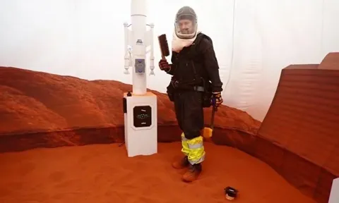 Phi hành đoàn Nasa sống trên sao Hỏa giả tiết lộ sự 'đau lòng' giữa quá trình thám hiểm gây chấn động 